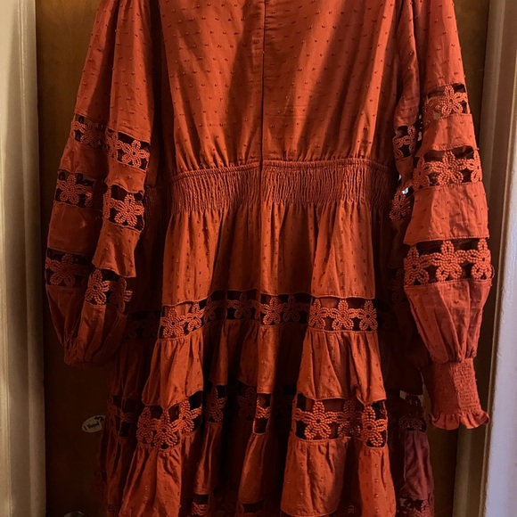 Beautiful tiered Rust colored dress. Fun party dress with full bishop sleeves - Picture 4 of 4